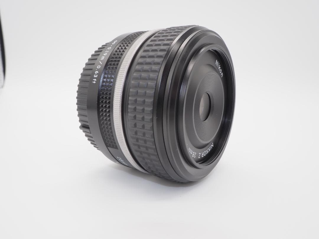 ■ ほぼ新品 ■ニコン　Nikon　NIKKOR Z 28mm f/2.8 SE