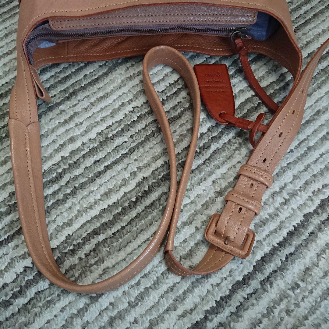 genten レザーショルダーバッグ ベージュ
