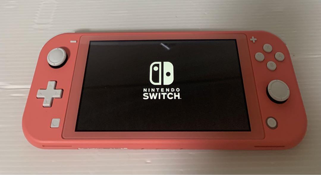 Nintendo Switch Lite コーラル 本体　ACアダプター付き Nintendo Switch Lite コーラル 本体 ACアダプター付き