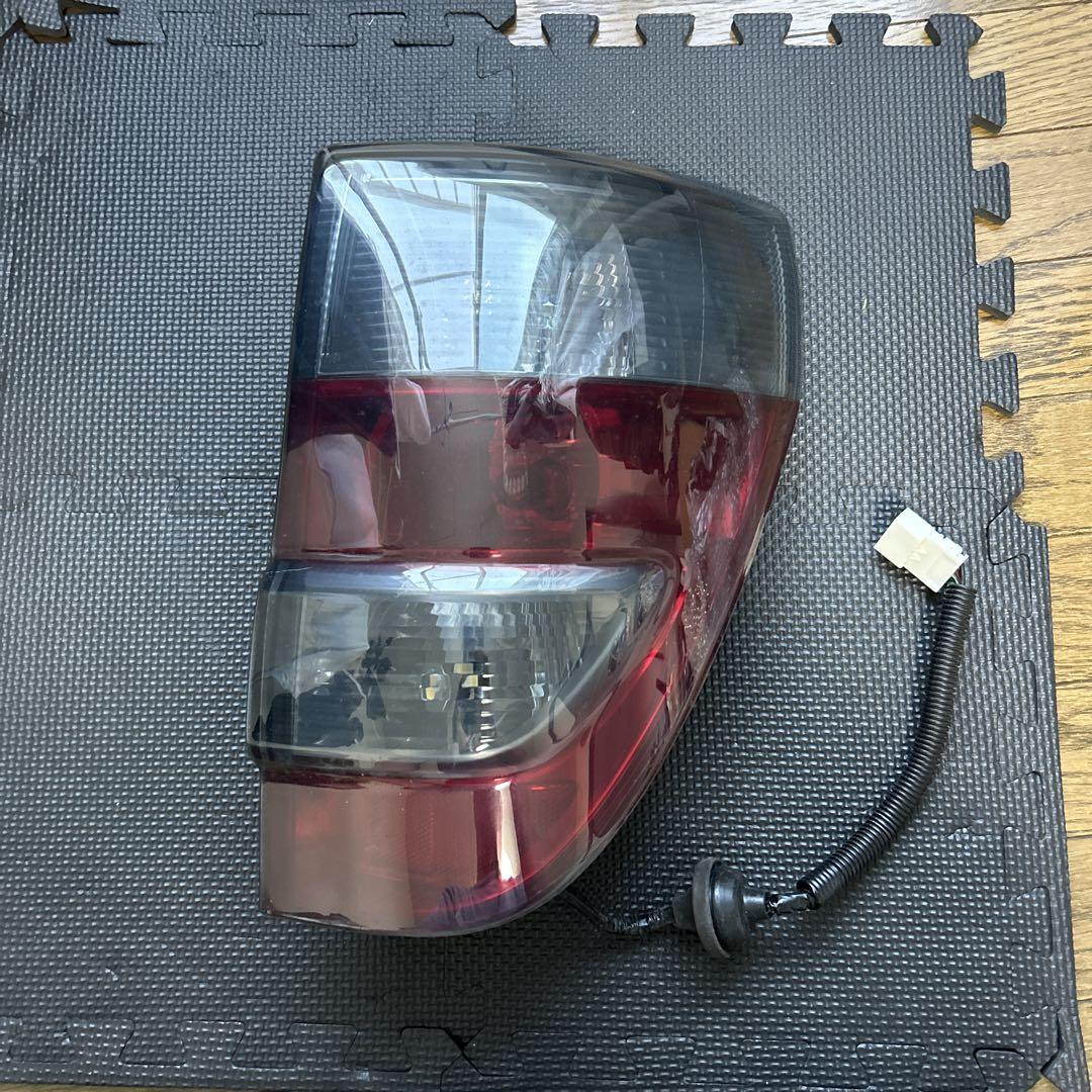 ホンダゼストje1 スモークテールランプ