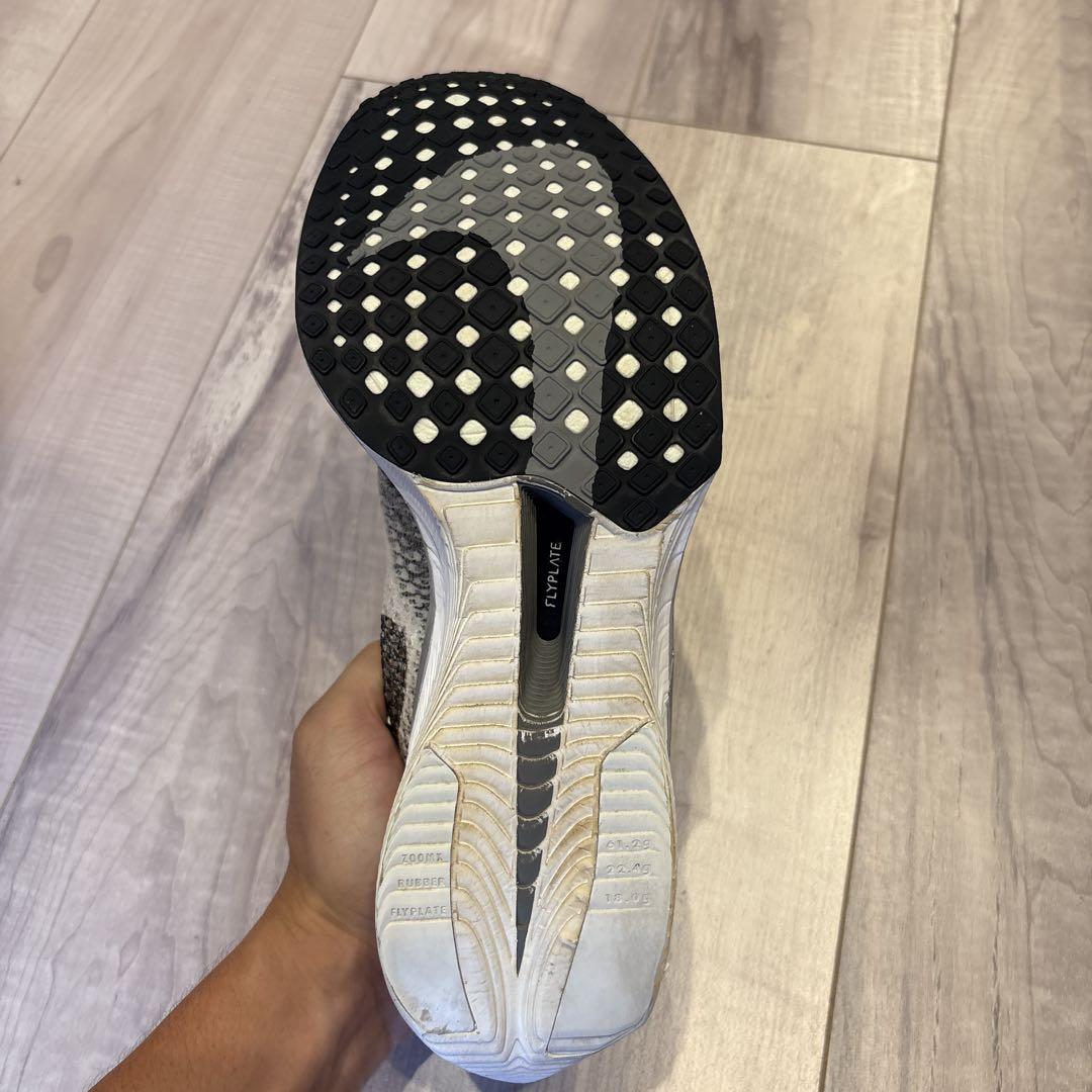 スパイク・シューズ ZoomX Vaporfly Next% 3 DV4129-100 26.5cm