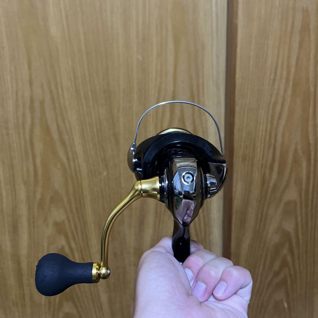 リール DAIWA LEGALIS LT4000-CXH