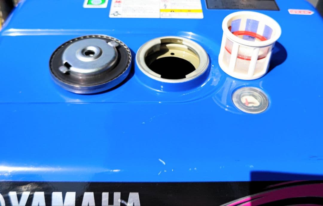 ヤマハ発電機 EF23H 60Hz　　　　 引き取り限定品