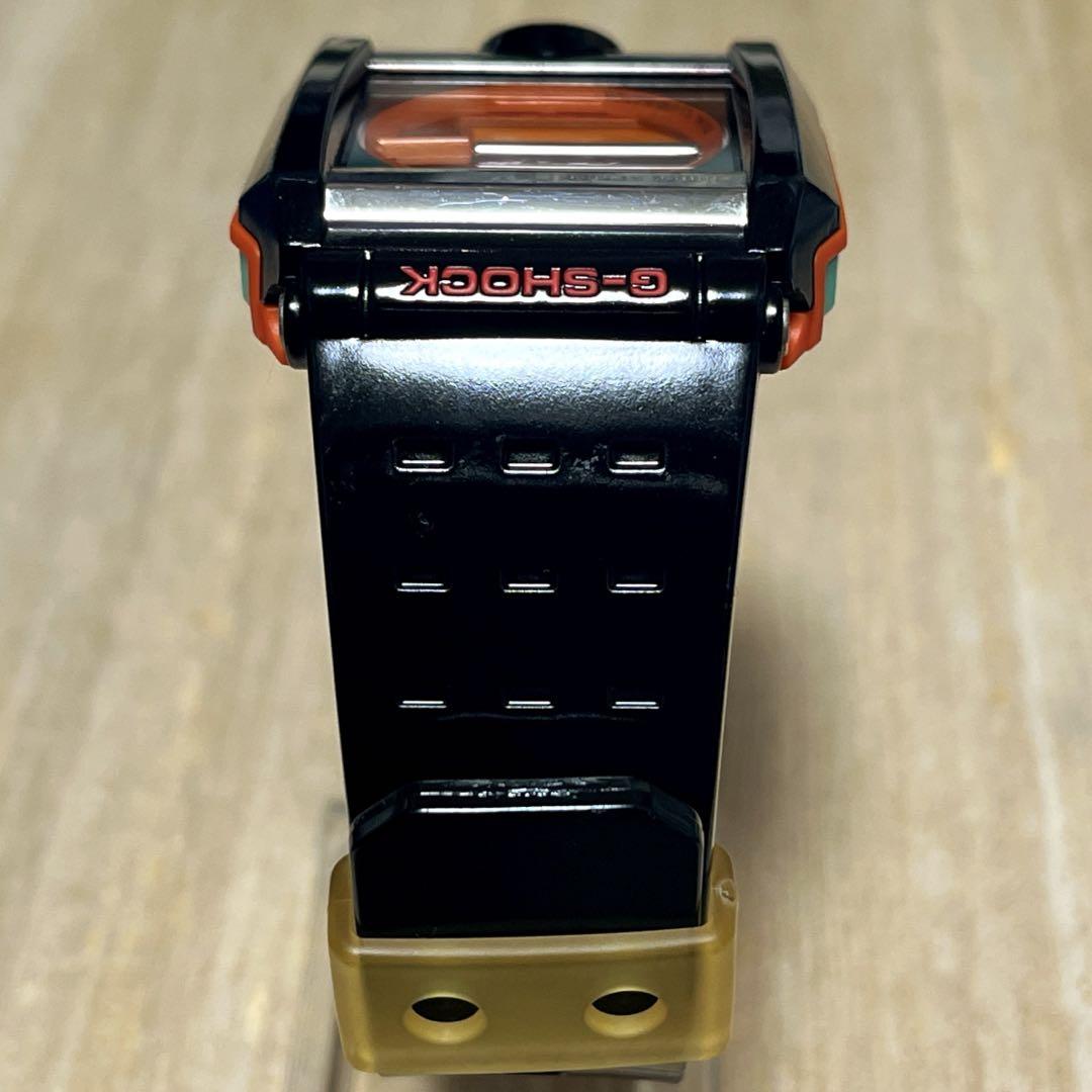 【入手困難海外限定色／極美品】G-SHOCK G-8100Cデュアルイルミネータ 超レア海外限定カラー極美品】G-SHOCK G-8100Cデュアルイルミネータ