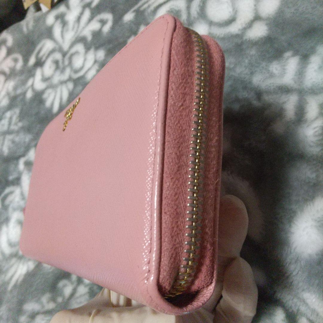 PRADA サフィアーノレザー長財布 ラウンドファスナー　ピンクベージュ