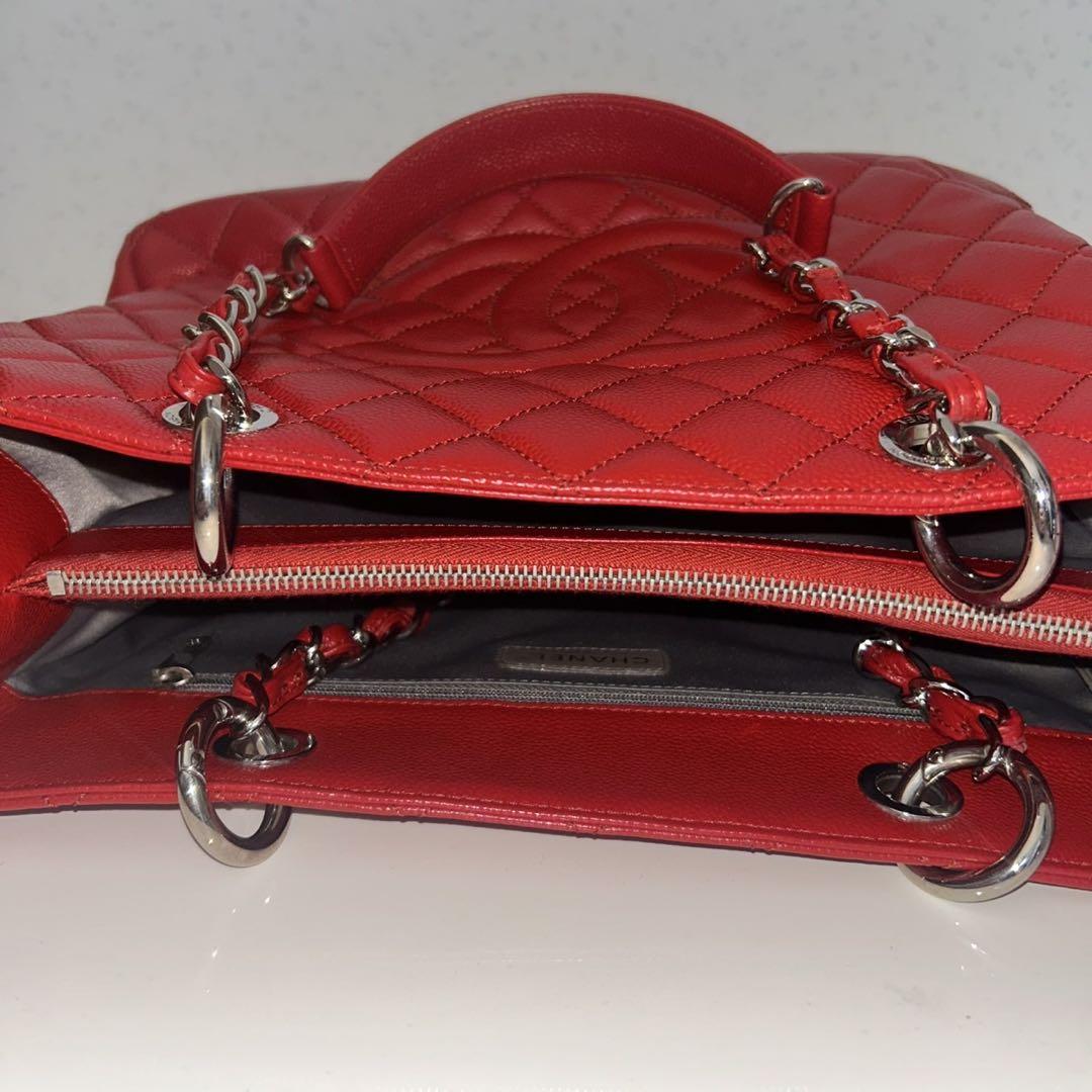CHANEL シャネル チェーントート ＧＳＴ キャビアスキン レッド