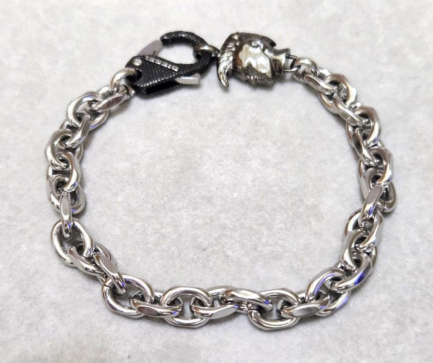 DIESEL ディーゼル　シルバーカラー　ブレスレット　41213