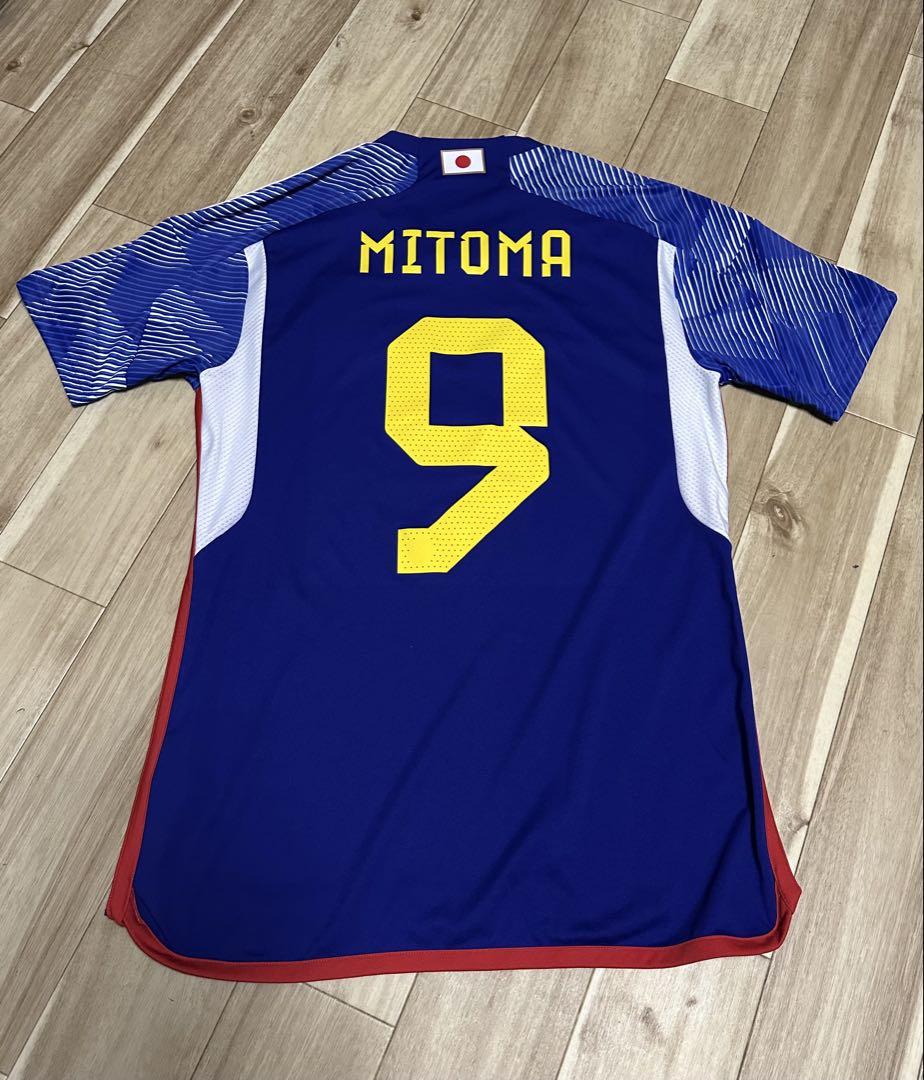 日本代表 三笘薫選手ホームユニフォーム