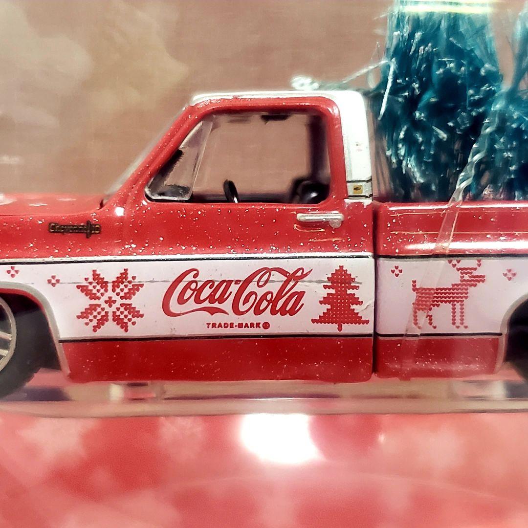 M2マシーン　コカ・コーラ　クリスマスオーナメント　シボレーC10  1/64