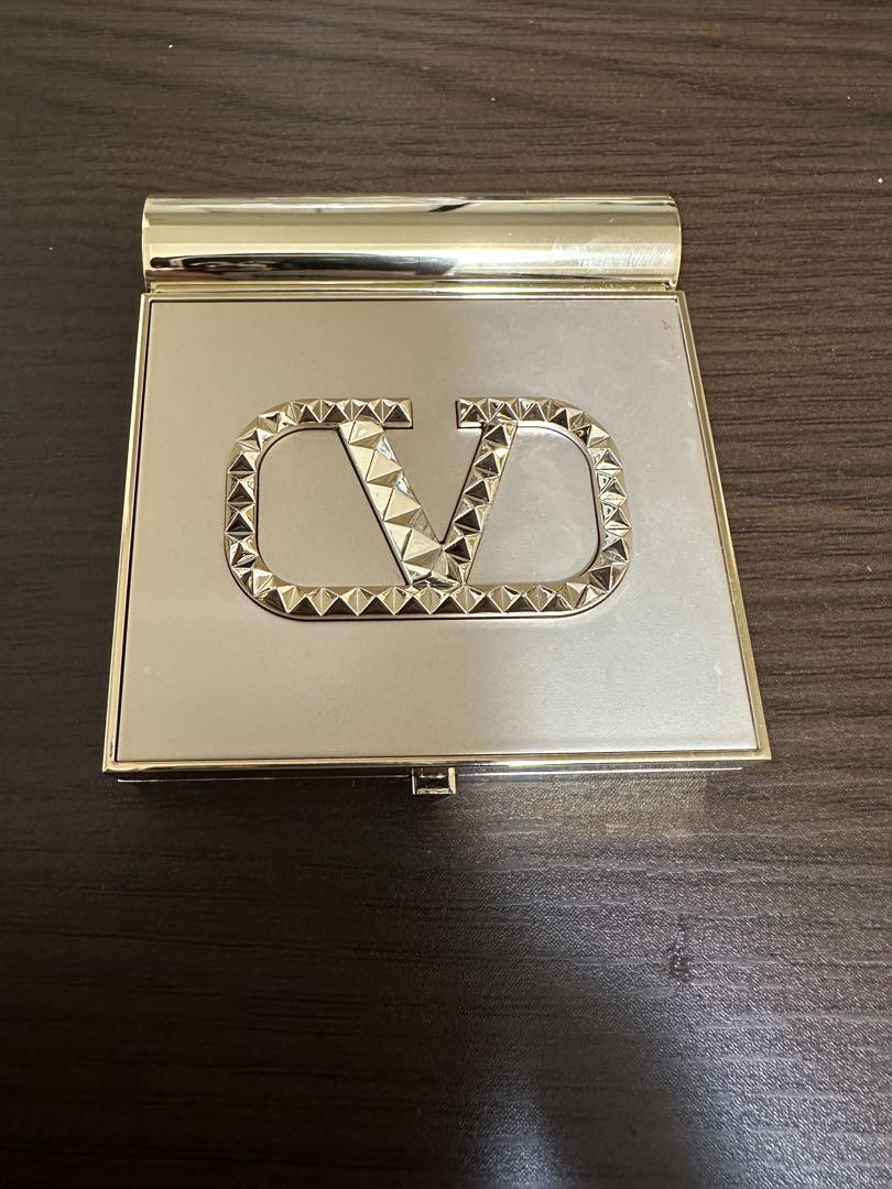 ⭐︎VALENTINO オールドパルファン&アイチークギフトセット⭐︎ ⭐︎VALENTINO オールドパルファン&アイチークギフトセット⭐︎