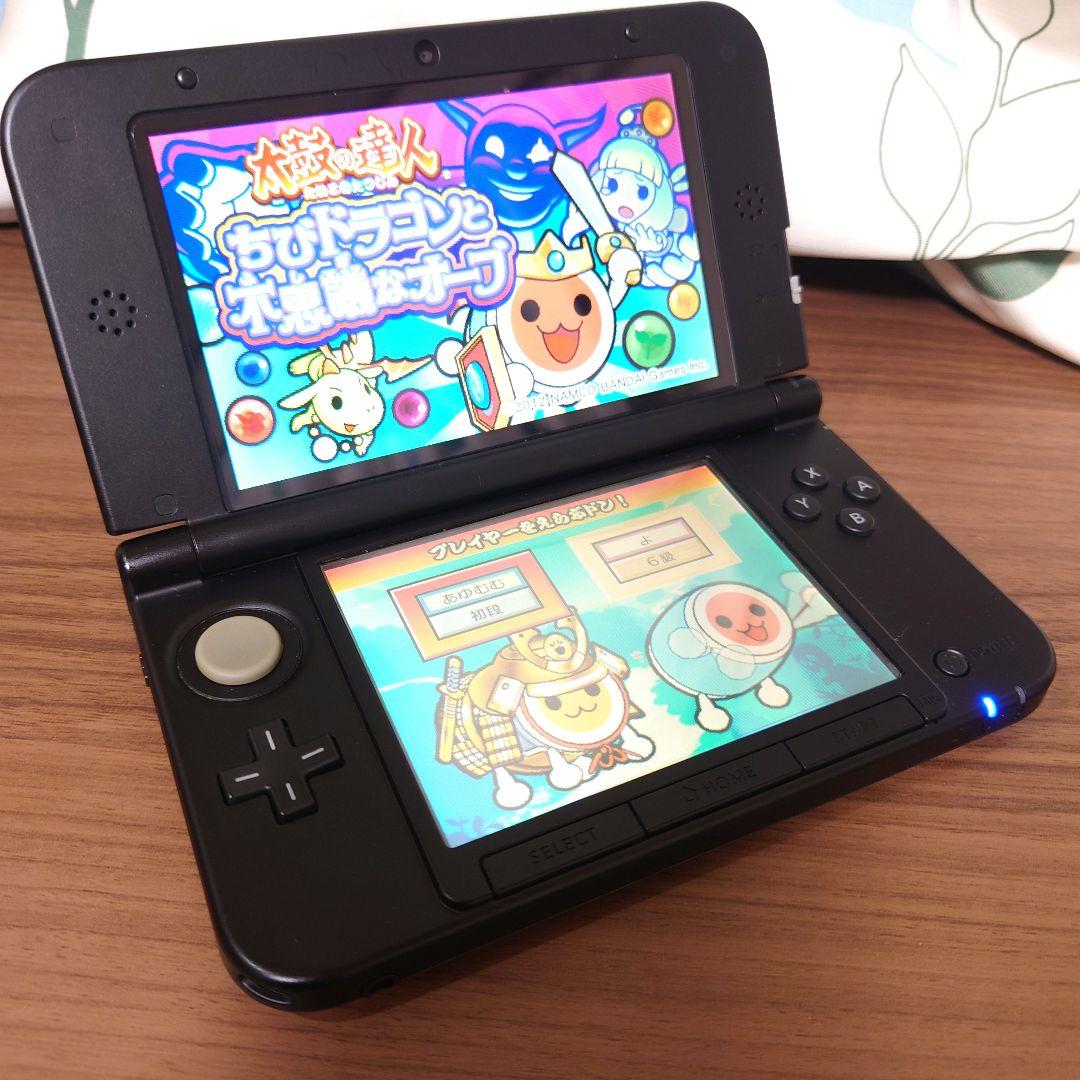 Nintendo　ニンテンドー3DSLL 本体 シルバー　ブラック