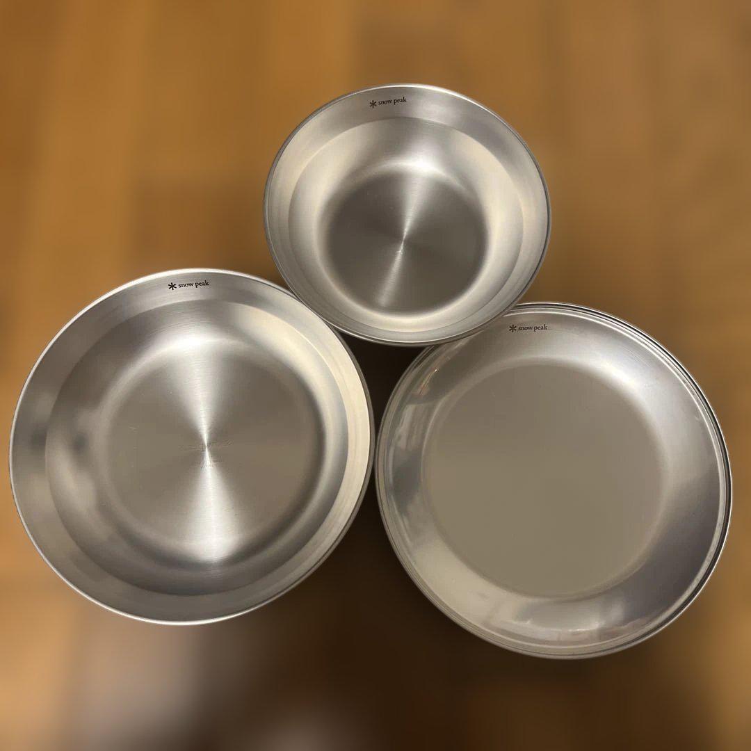 【美品】snow peak ステンレス皿セット　おまけ付きお得セット Amazon.com : Snow Peak Tableware Set Family, 16 pcs, TW-021