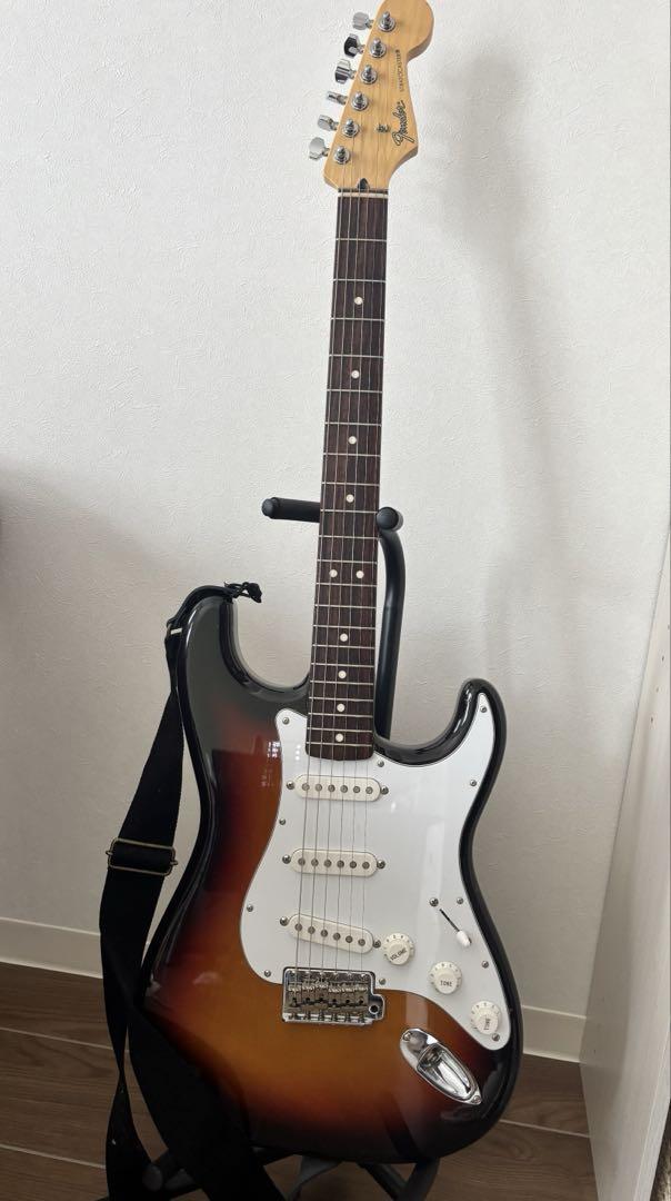 Fender Japan Stratocaster 2014年製　ストラト