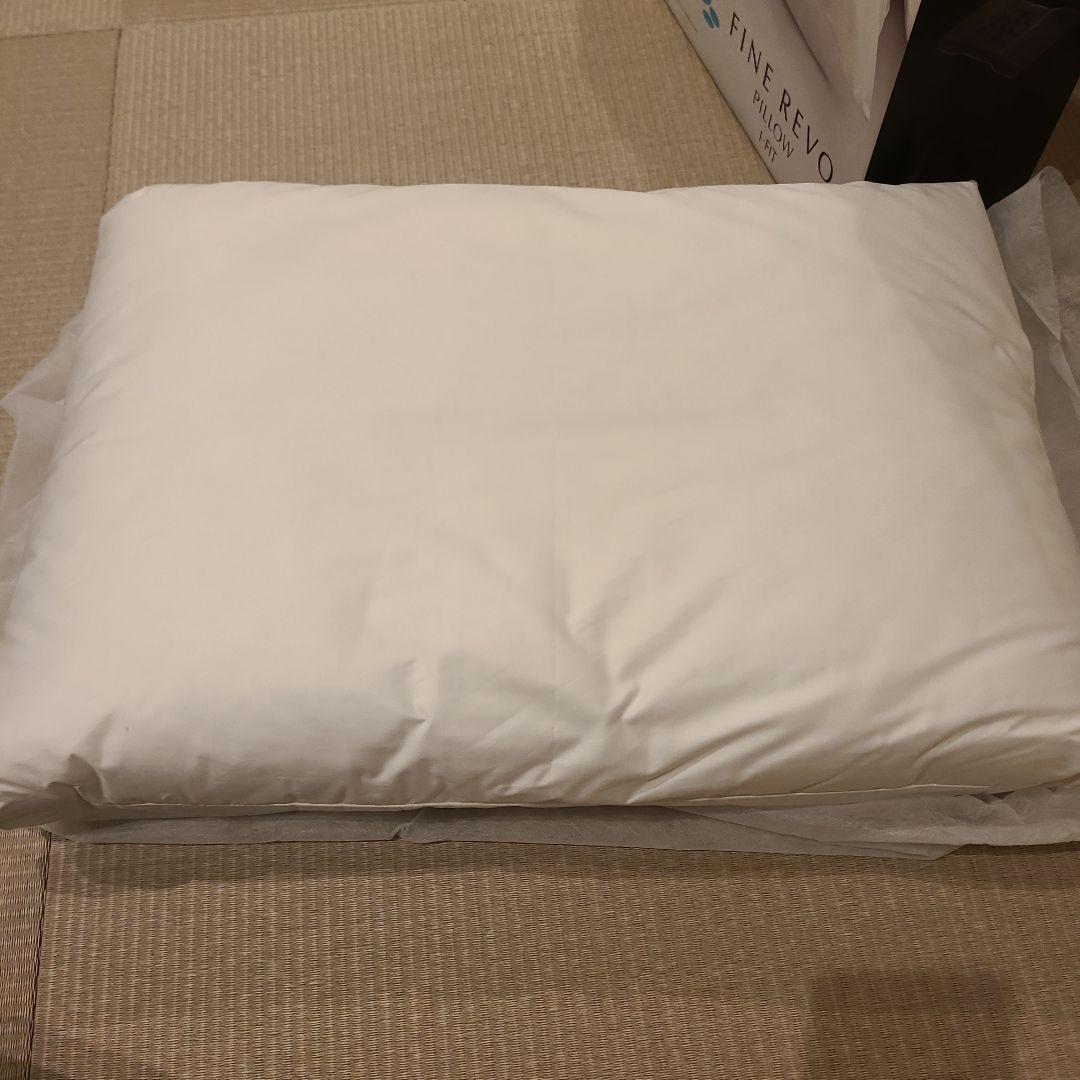 アスリープ　ファインレボ　枕