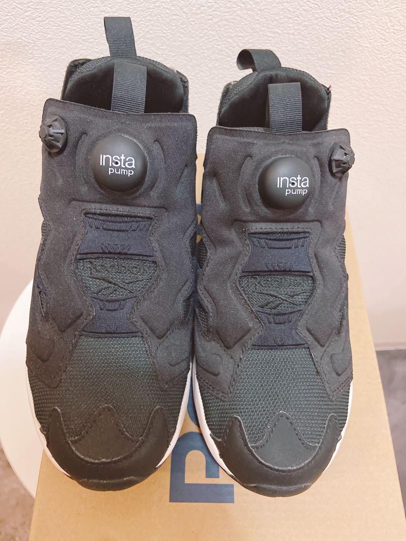 り*ご様 ◇美品◇リーボック Reebok ポンプフューリー 23.0cm 黒色