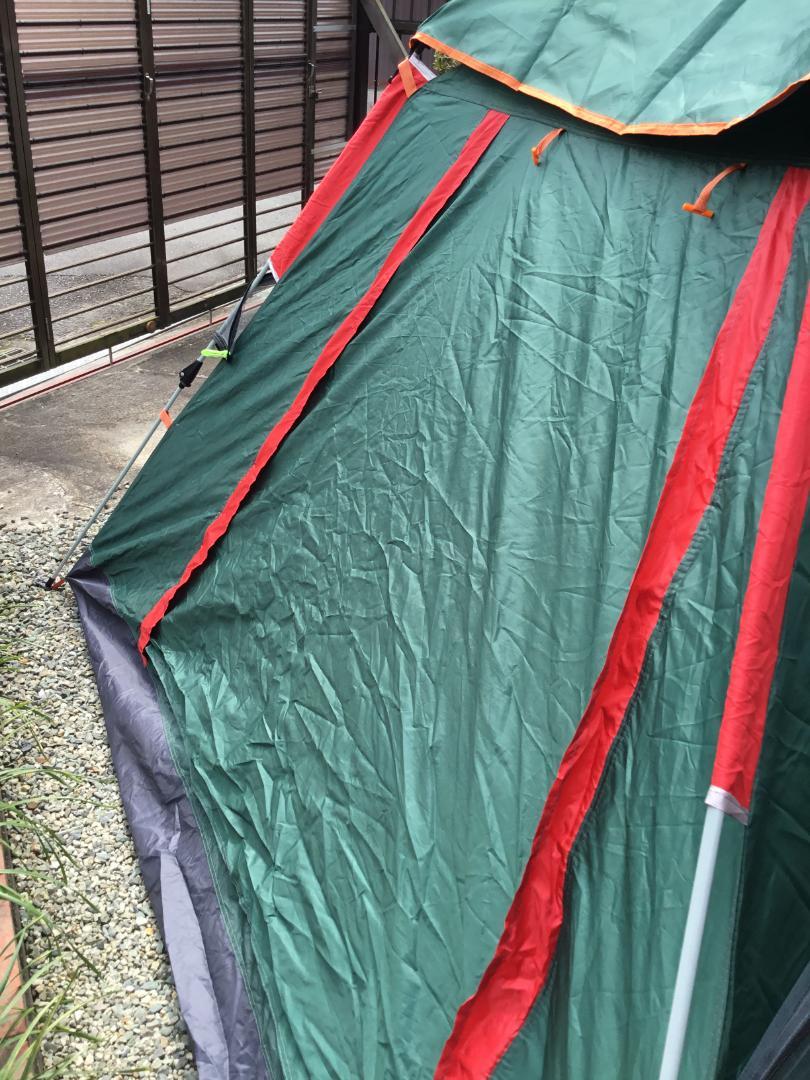 ポップアップテント　軽量で持ち運び簡単