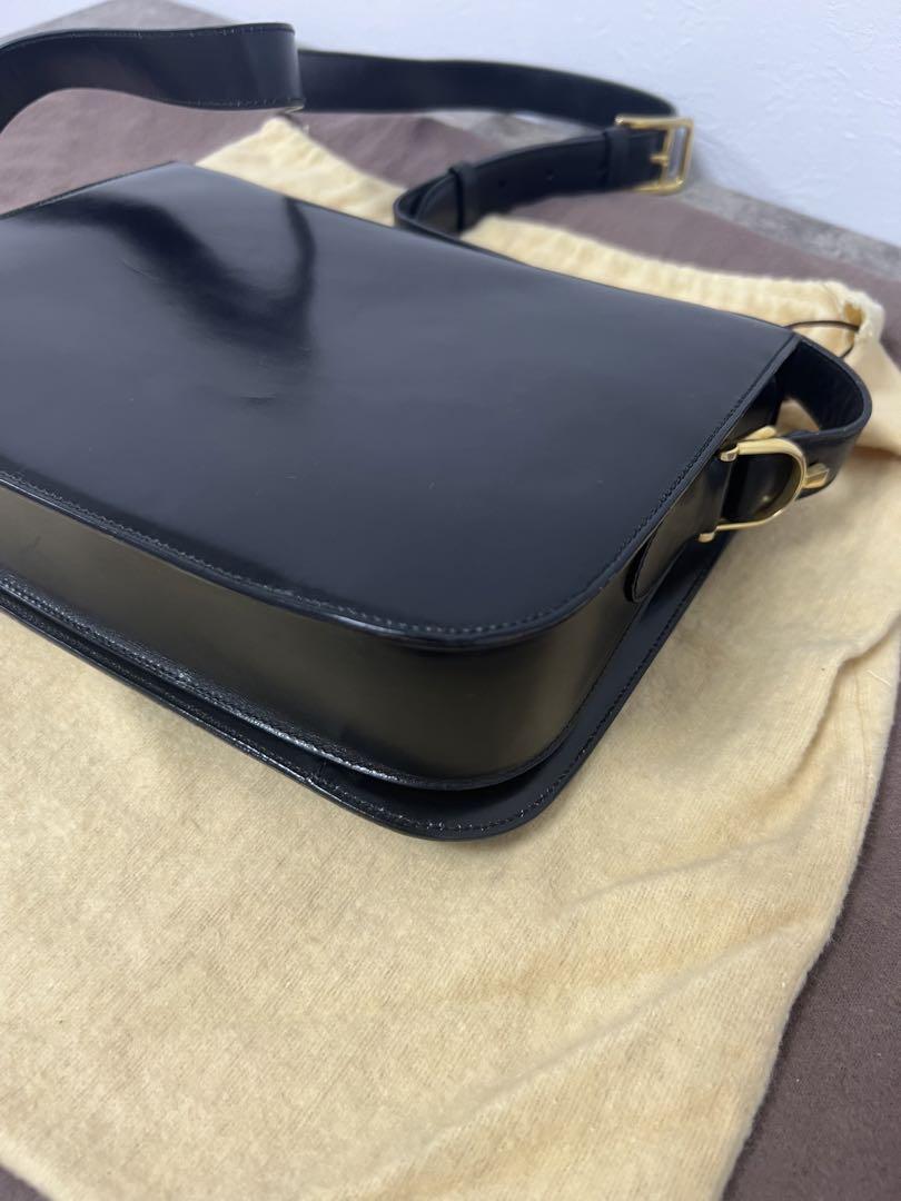 セリーヌ　馬車金具 レザー ショルダーバック ブラック 美品希少