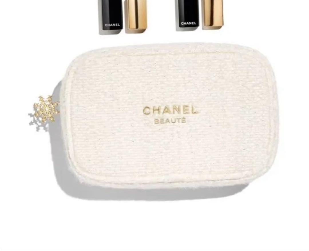 CHANEL ビューティー ノベルティグッズ　ホリデーコレクション　ポーチ シャネル ノベルティ コフレポーチ 2023 ホリデー限定