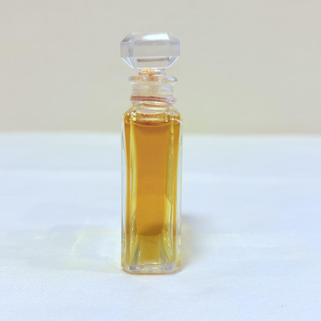 新品　シャネル　アリュール　パルファム　ALLURE PARFUM 15ml