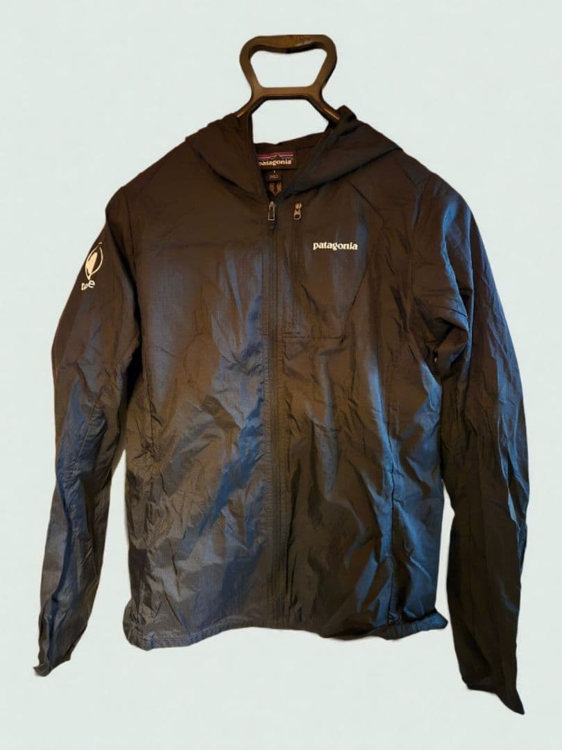 パタゴニア フーディニジャケット レディース Sサイズ ブラックS patagonia