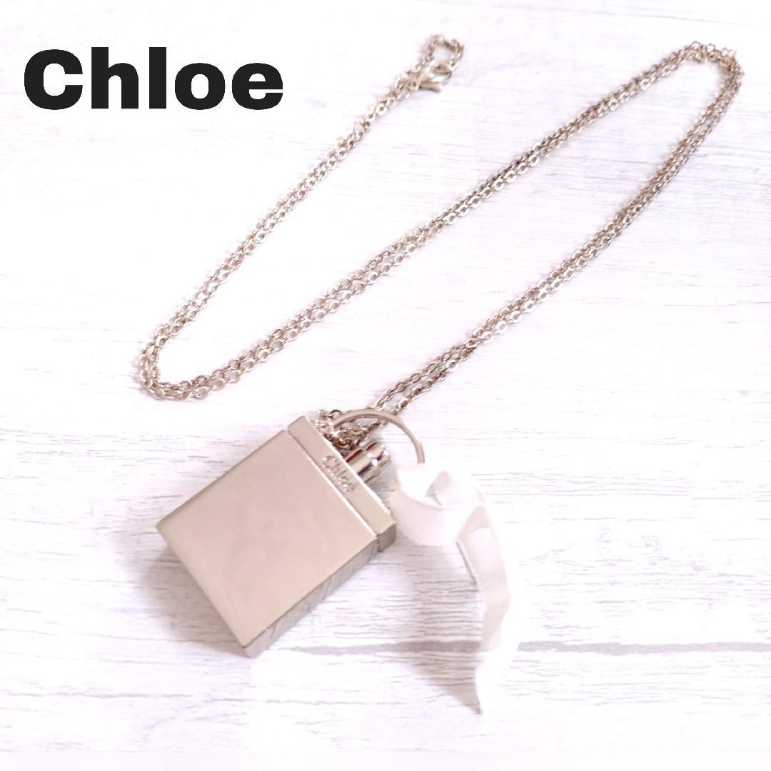 Chloe✨️ クロエ ラブストーリー型 ペンダント ネックレス