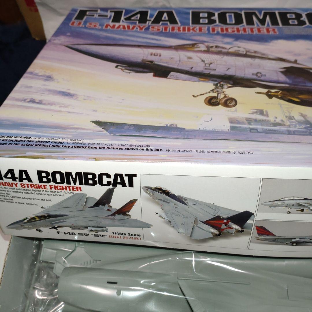 F-14A BOMBCAT 1/48 ACADEMY