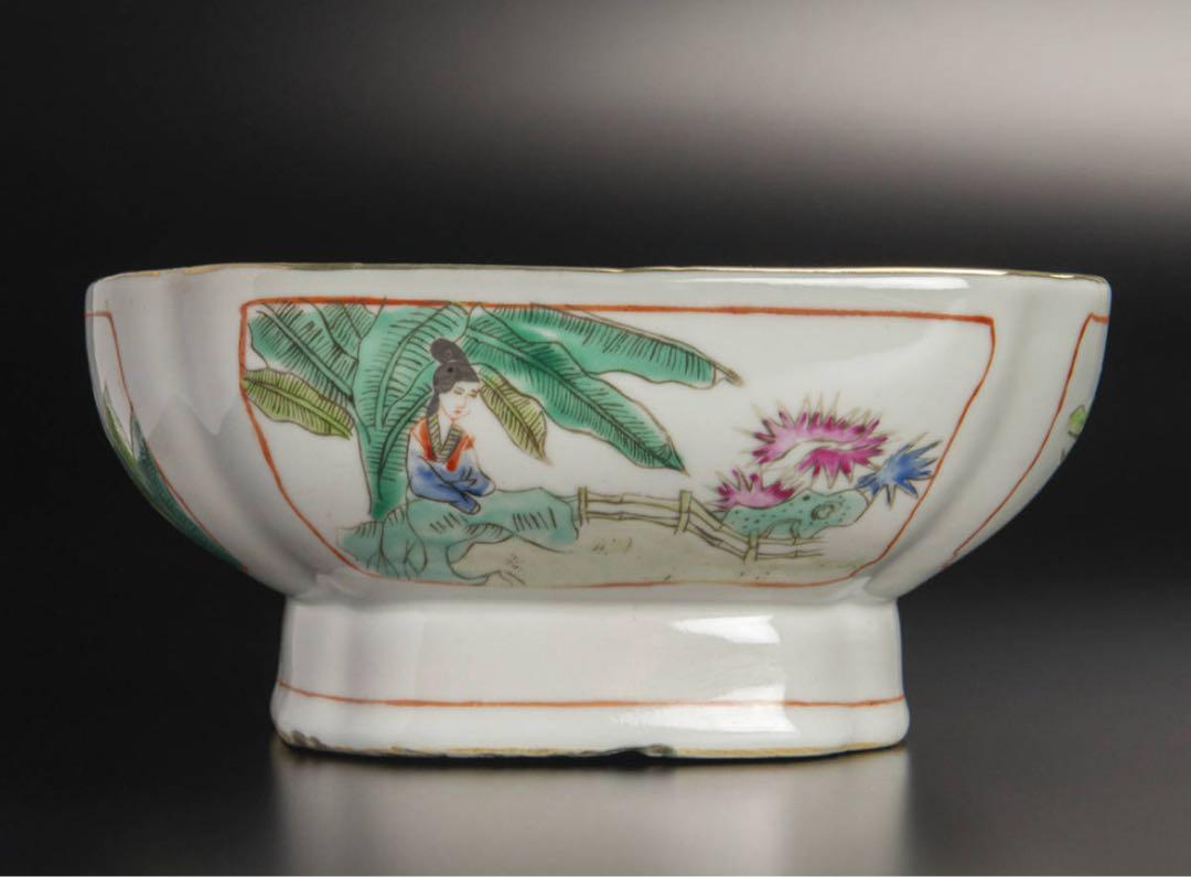 【残りわずか】 清 粉彩人物紋四方碗 大清同治年制款 中国 古美術 工芸品
