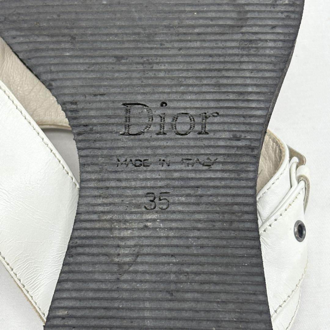 Christian Dior ロゴ プレート トングサンダル レザー 花柄 Christian Dior ロゴ プレート トングサンダル レザー 花柄