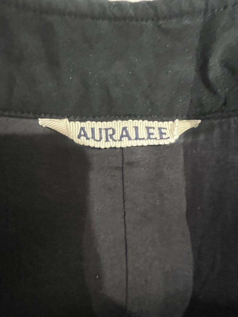 ☪ AURALEE