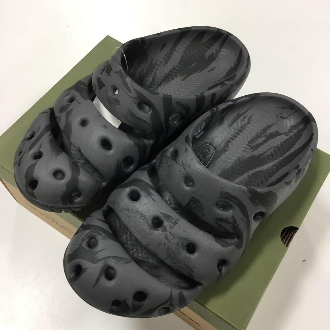 みかん様　新品）キーン ヨギ KEEN YOGUI サンダル 27cm