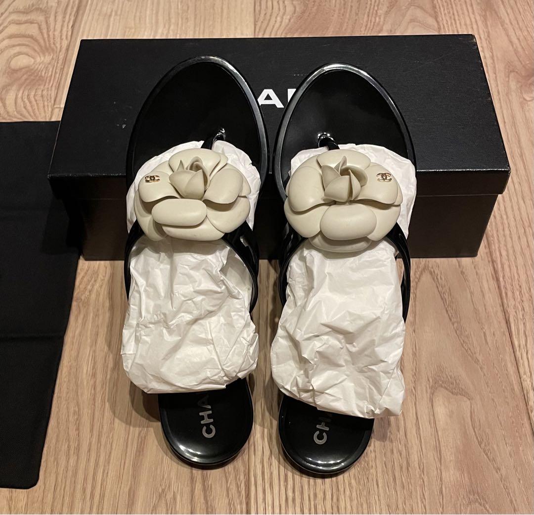 CHANEL カメリア トングサンダル ビーサン CHANEL カメリア トングサンダル ビーサン