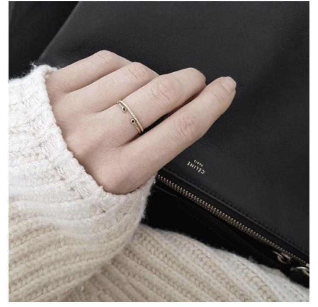 【MEJURI】日本未入荷☆14K スリム Twist Ring Mejuri Twist Ring 14k Gold Rings