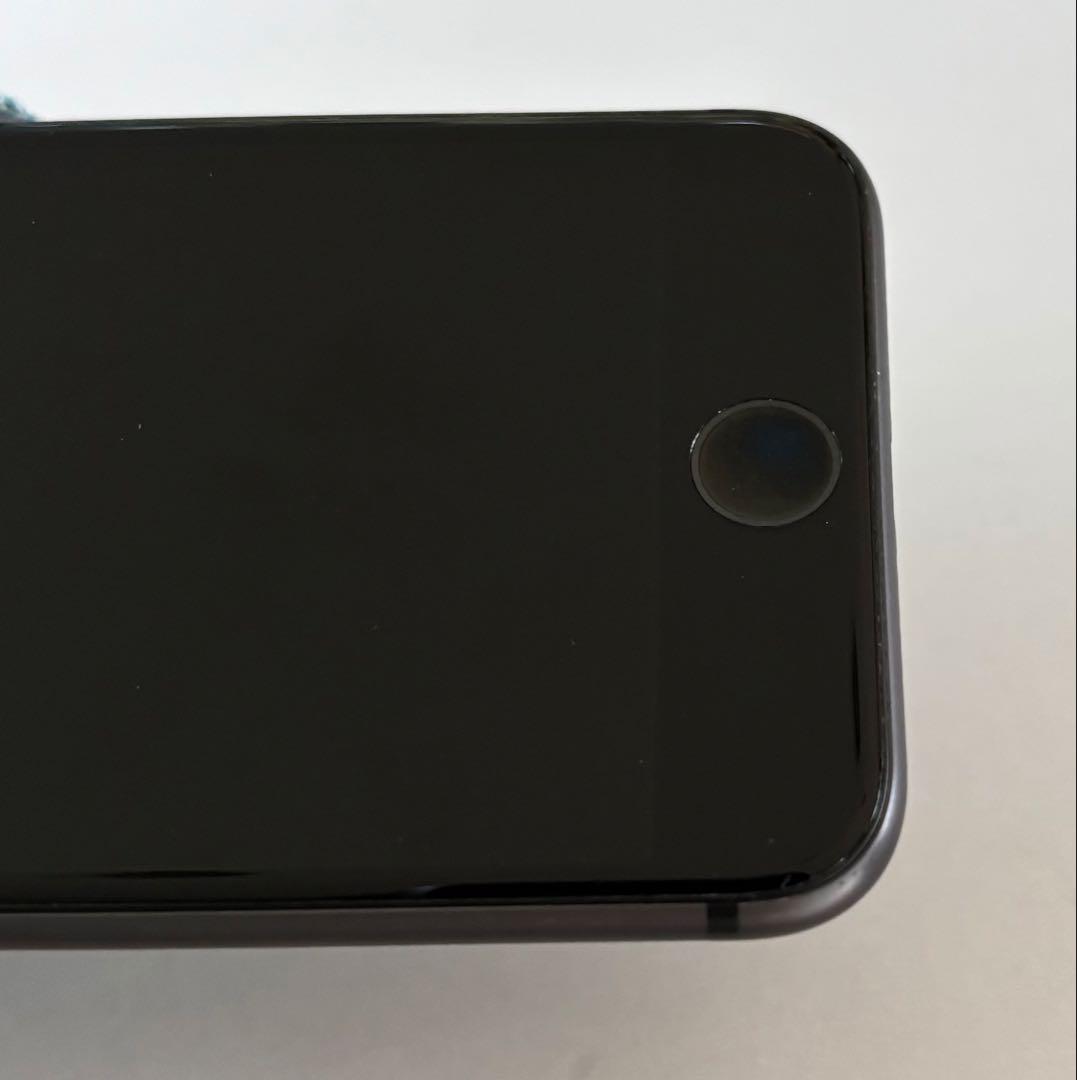 Apple iPhone 8 ブラック 本体 SIMフリー スマートフォン・携帯電話