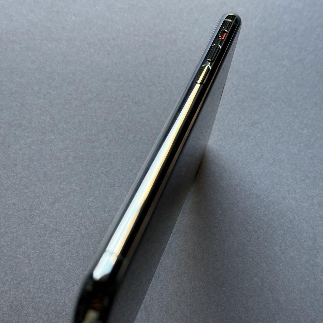 【極美品】iphone11pro 256GB ミッドナイトグリーン　SIMフリー