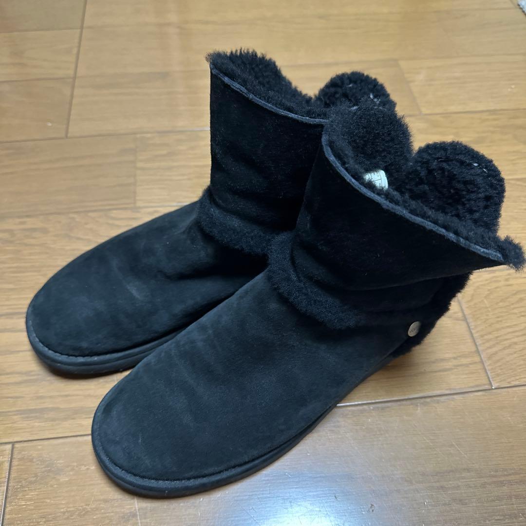 UGG LUXE SPILL SEAM MINI BOOT 2018年秋冬モデル