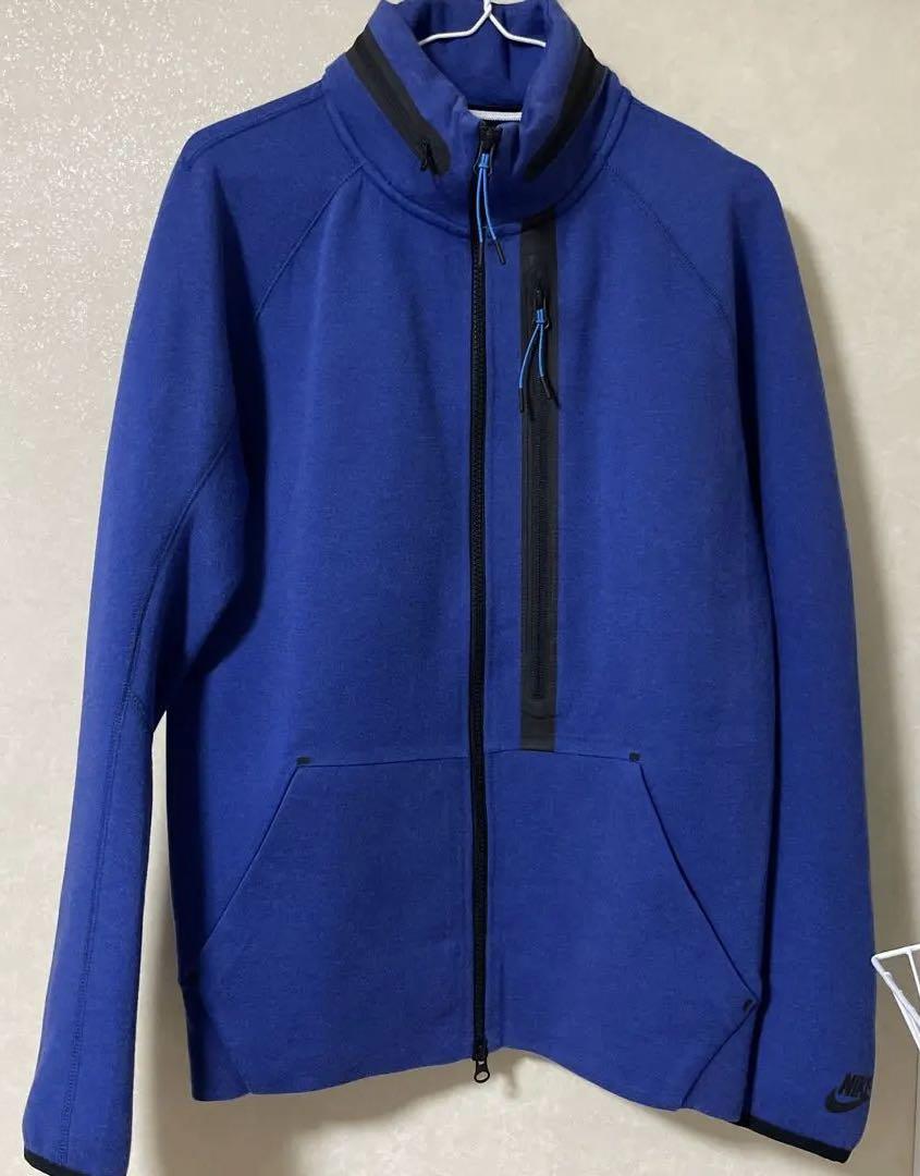 NIKE テックフリース　Lサイズ　日本未発売