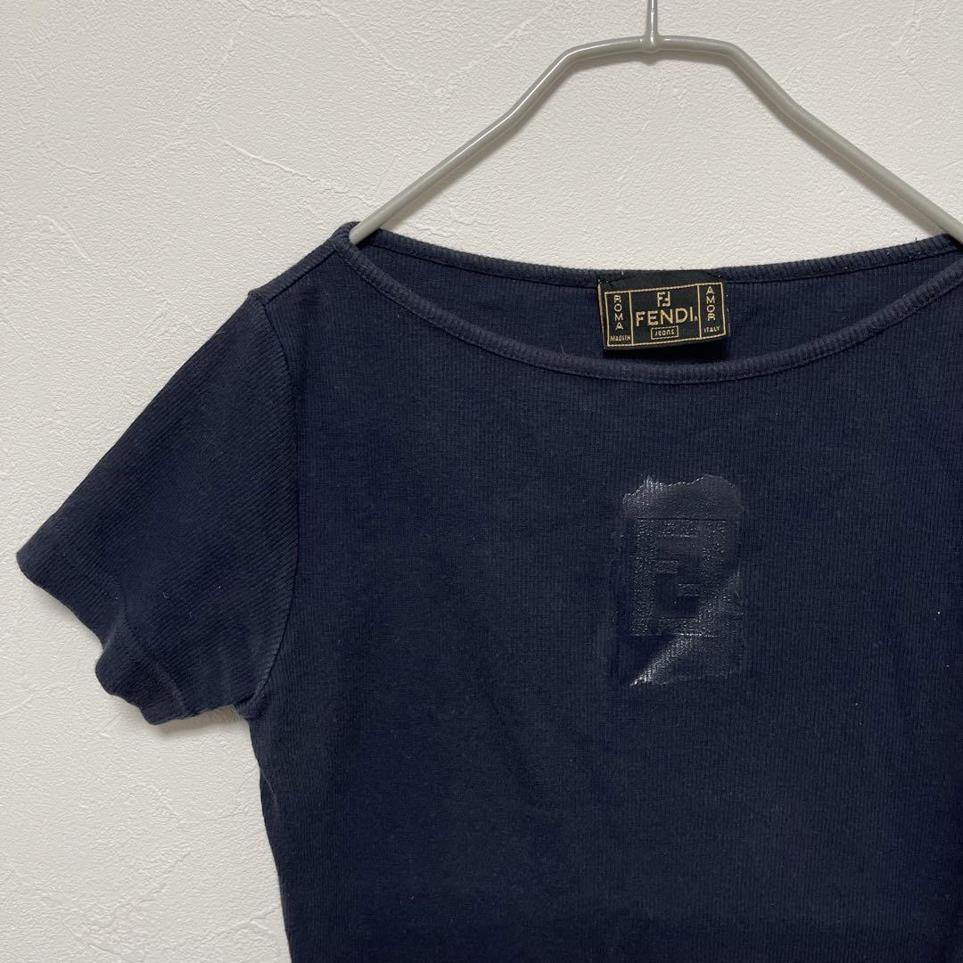 FENDIカットソー　レディースTシャツ　ロゴブラック トップス