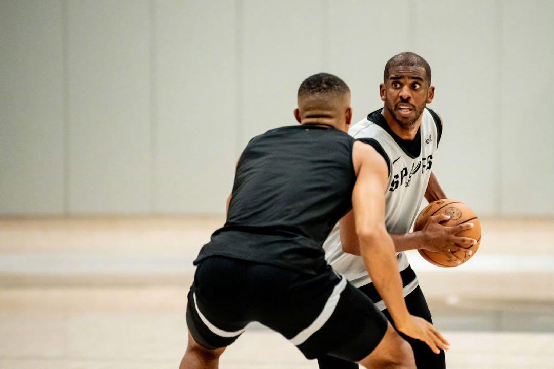 速くおよび自由な ナイキスパーズNBA25シーズン選手支給品Usedプラクティス ウェア