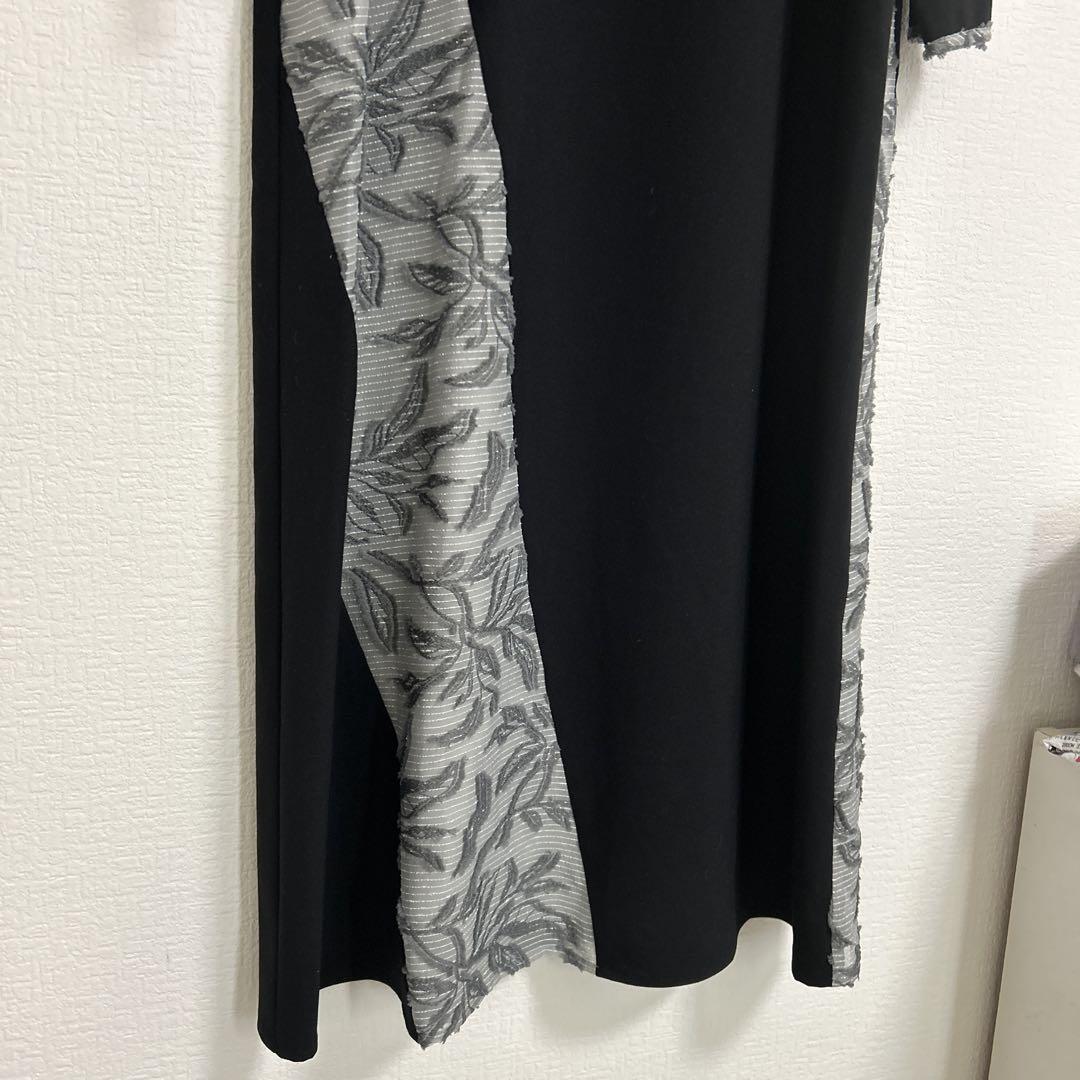 【新品未使用】定価33000円　グレー　ロングドレス　長袖　ヤマダヤ