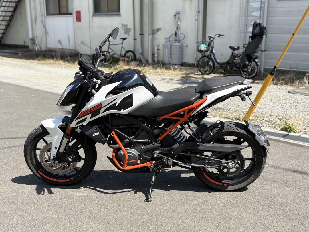 KTM DUKE 125