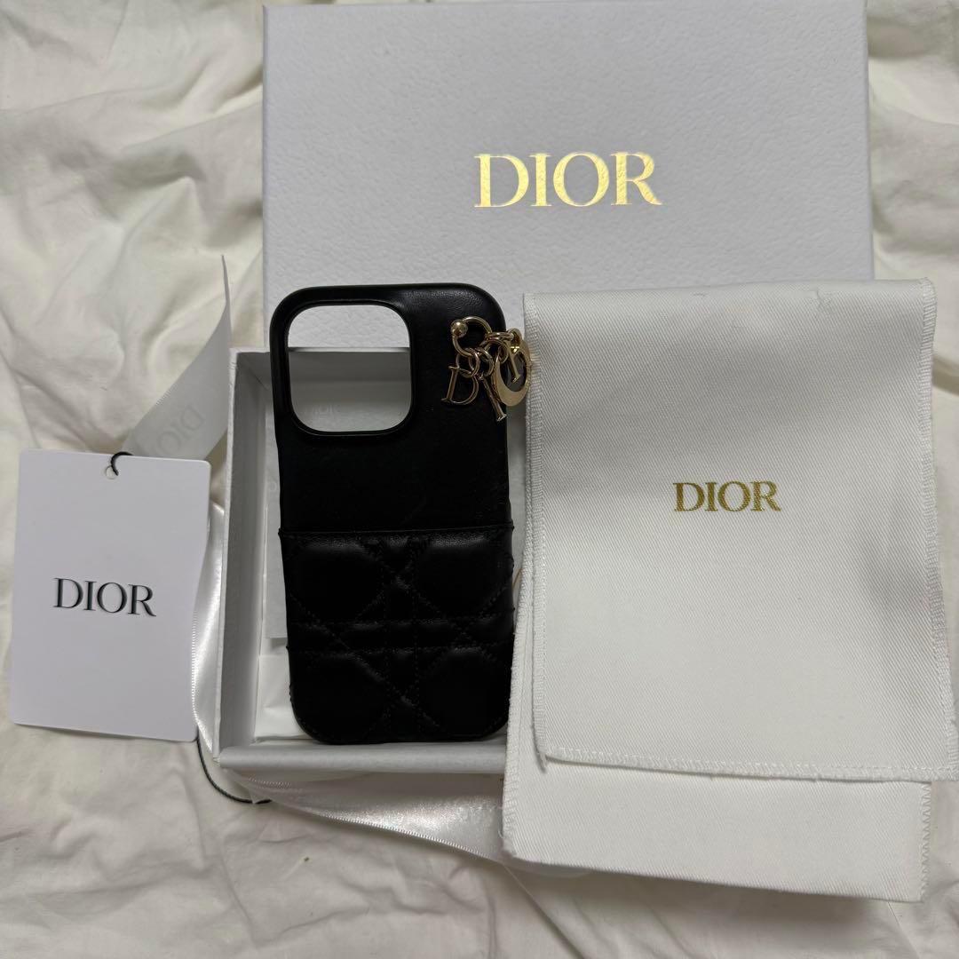 【現行モデル】極美品✨LADY DIOR　iPhone16proケース　黒