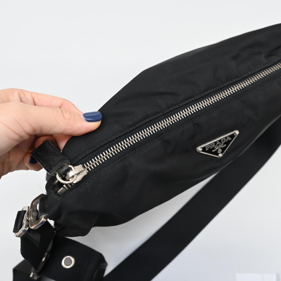 46139 プラダ ショルダーバッグ 三角ロゴ ナイロン 三角プレートPRADA MEDICALDB_JP