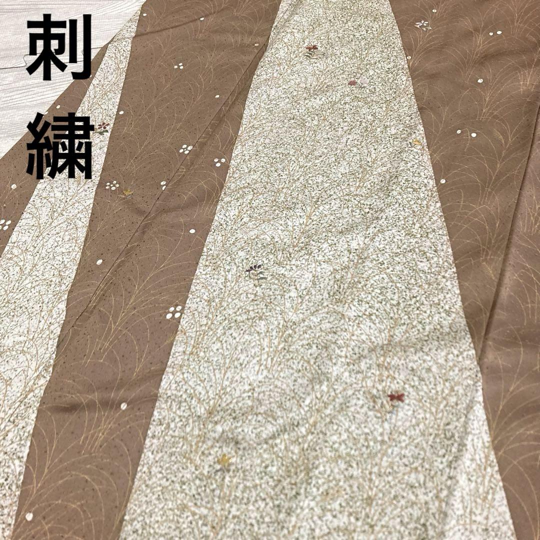 SN-250  細かな刺繍の付下げ 紋なし 広衿 袷 正絹