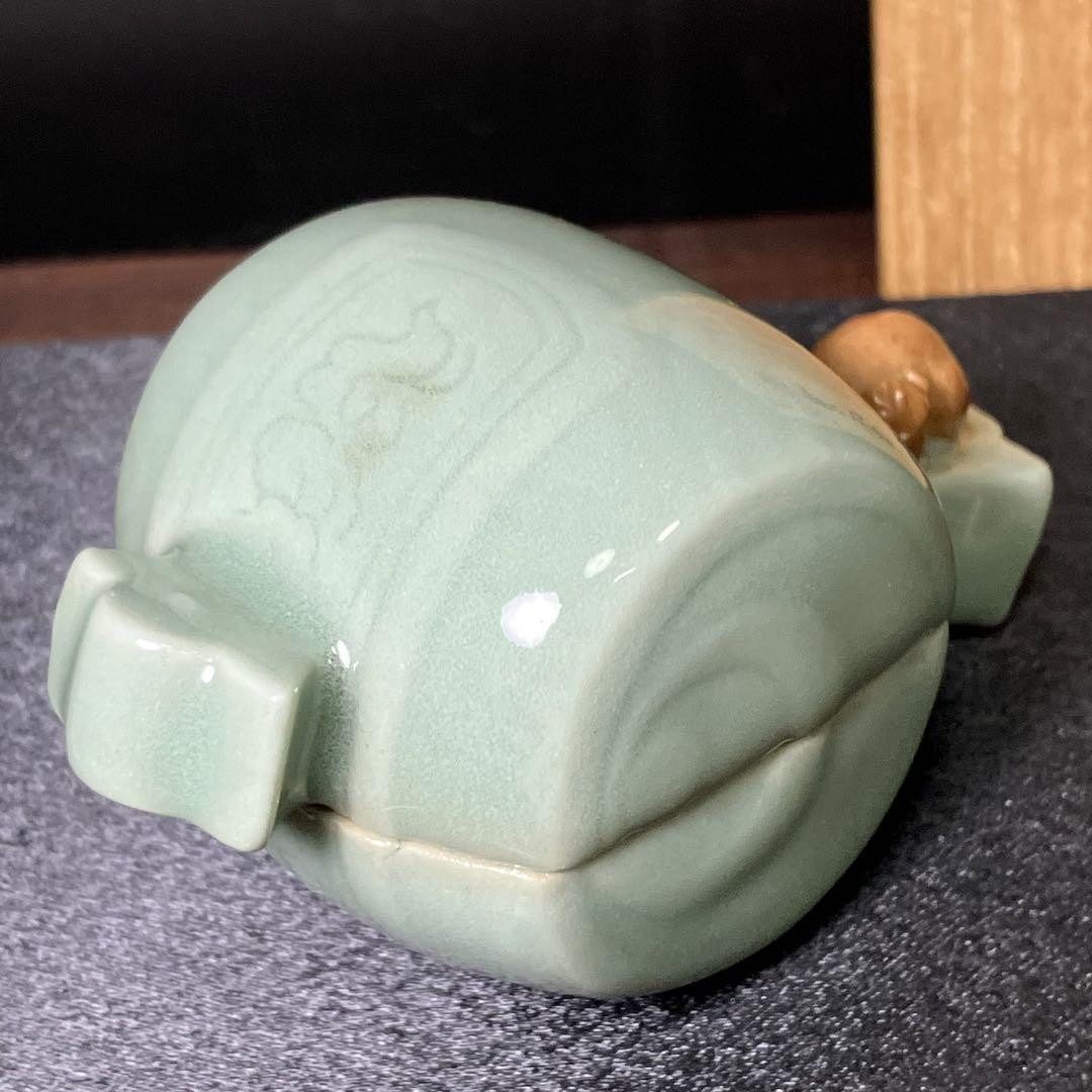 京焼・二代諏訪蘇山　青瓷小槌香合