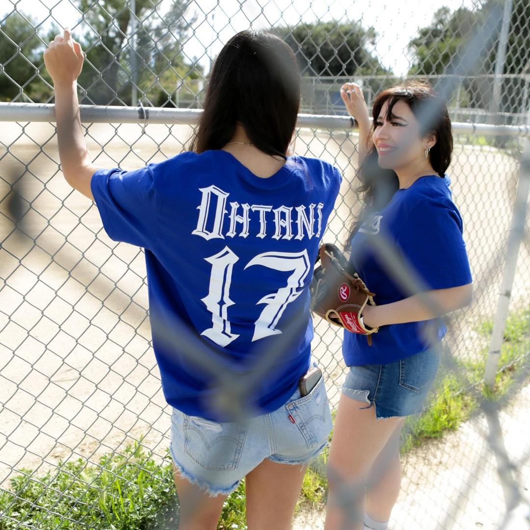 ミスターカートゥーン ロサンゼルス ドジャース 大谷翔平 Tシャツ ブルー 青