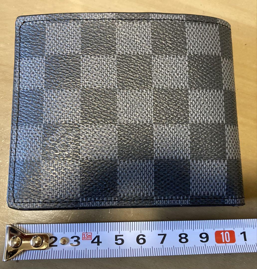 Louis Vuitton ダミエ・グラフィット 二つ折り財布