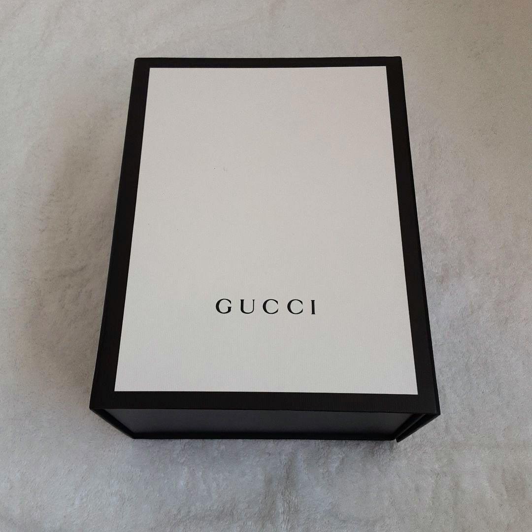 GUCCI　ボディーバッグ