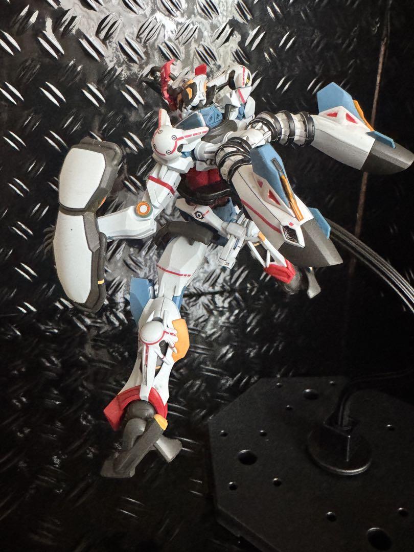hg ジークアクス　塗装済み完成品