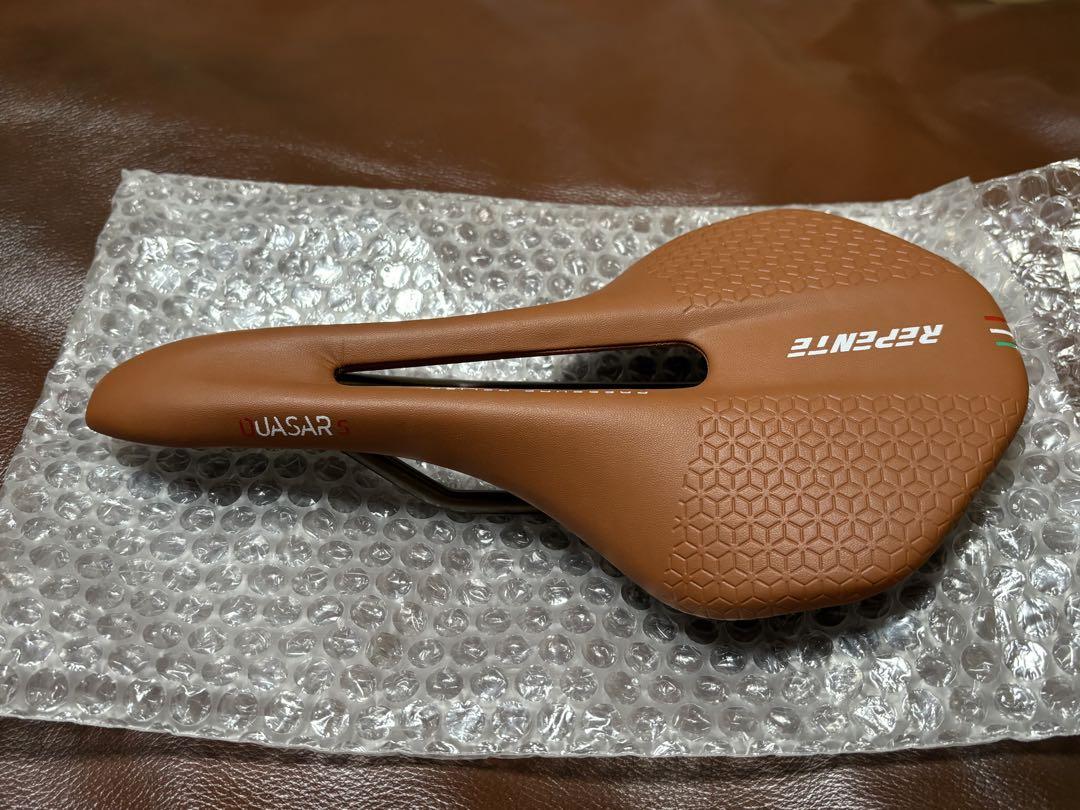 REPENTE レペンテ クエーサー サドル 未使用