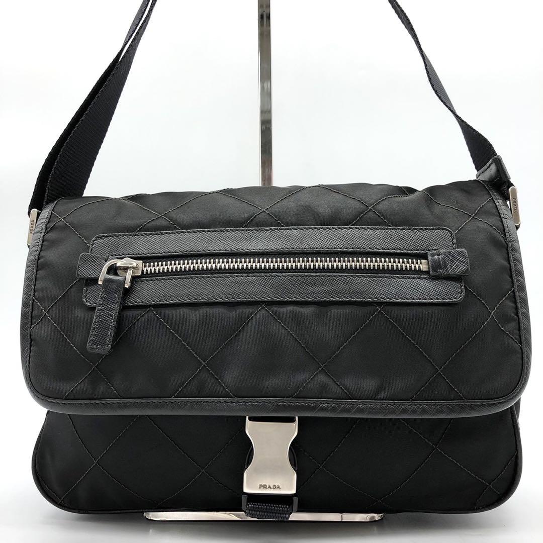 ✨美品✨プラダ ショルダーバッグ 三角ロゴ キルティング